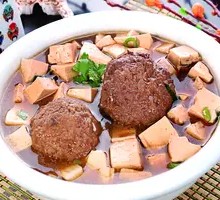 Braised Pork Meatballs with Tofu