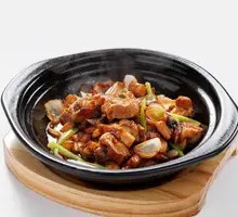 Braised Pork Ribs with Red Onion