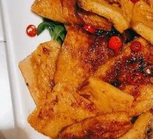 Spicy Pot-Braised Tofu with Leaves