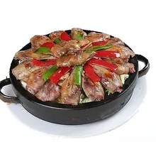 Spicy Duck Head and Duck Feet in Dry Pot