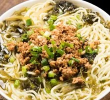Sour Cabbage Noodles