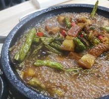 Green Beans with Pork Belly