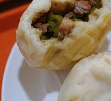 Stuffed Bean and Pork Rib Dumplings