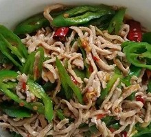 Stir-Fried Pork with Celery and Green Pepper