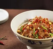 Stir-Fried Beef with Yellow Onion