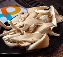 Hot Pot Fresh Mushrooms