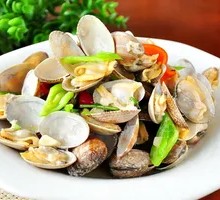 Spicy Stir-Fried Clams