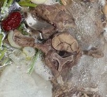 Spicy Pot Lamb Spine