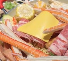 Beef Cheese Military Hot Pot