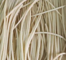 Beef tendon noodles