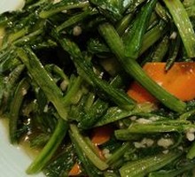 Garlic Stir-Fried Rapeseed Greens