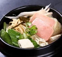 Sour Cabbage Pork and Vermicelli Hot Pot