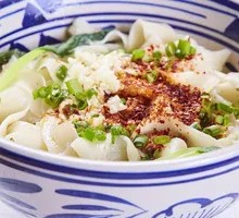 Qin Pepper Oil-Poured Noodles