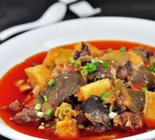 Chicken Neck Stewed with Potatoes