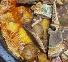 Beef Steak and Beef Tripe Hot Pot