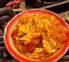 Scrambled Eggs with Tomatoes