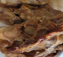 特色熏鸡架