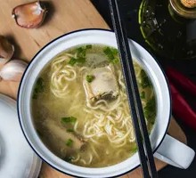 Beef Bone Noodle Soup