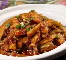 Braised Eggplant with Fish-Flavored Sauce over Rice