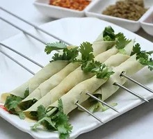 Fried Tofu Rolls with Cilantro