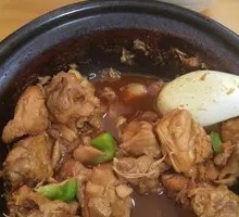 Stewed Chicken with Brown Sauce