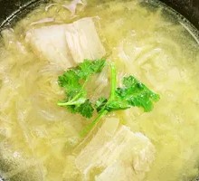 Sour Cabbage with Pork