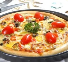 Hawaiian Fruit Pizza