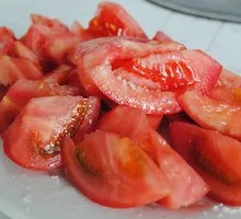 Sugar-Tossed Tomato
