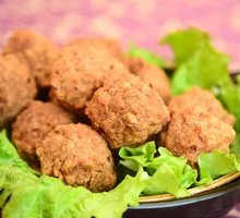 Braised Pork Meatballs