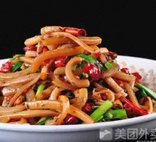 Cumin Squid Stir-Fried Noodles