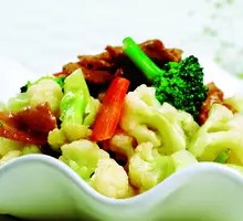 Cold-Pressed Cauliflower Salad