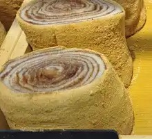 Rose Red Bean Glutinous Rice Roll
