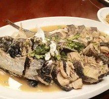 Dry-Fried Bighead Fish Pieces