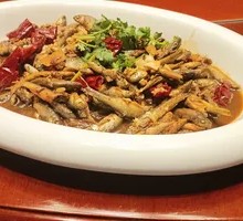 Red Stewed Willow Root Fish