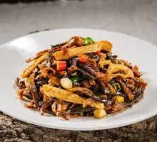 Deer Antler Mushroom Stir-Fried Tender