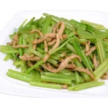 Stir-fried celery with shredded pork