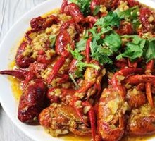 Golden Garlic Crawfish