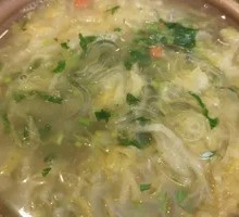 Spareribs Braised with Pickled Cabbage and Vermicelli