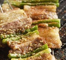 Garlic Shoots with Lamb Ribs