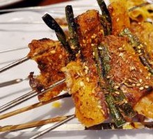 Garlic Shoots with Lamb Ribs