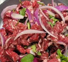 Qiqi Family Mixed Meat