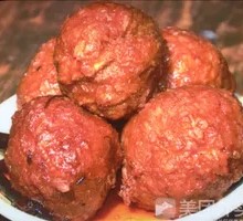 Braised Pork Meatballs