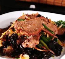 Beef with Wood Ear Mushrooms
