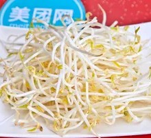 Bean sprouts