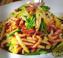 Stir-fried King Oyster Mushroom with Leeks