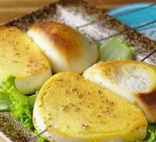 Steamed bun slices
