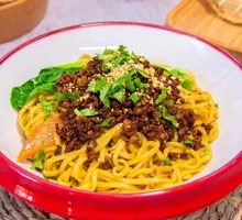 金牌肉酱拌面
