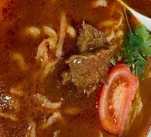 Tomato Beef Shank Noodles