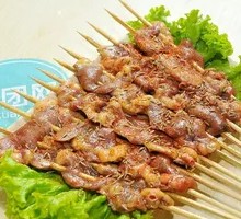 Charcoal-Grilled Pork Rind