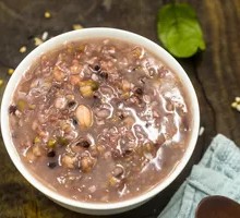 Eight Treasure Rice Porridge